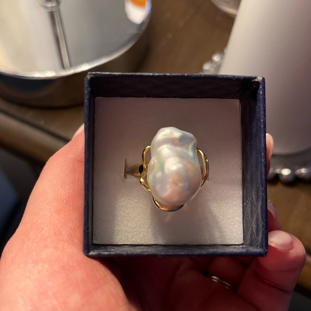 Baroque Pearl Ring